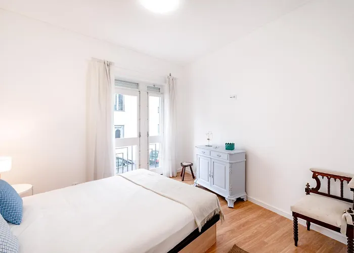 Viva Bright & Spacious Gaia Apartment