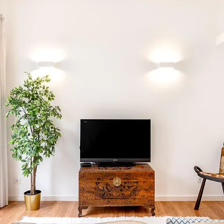 Viva Bright & Spacious Gaia