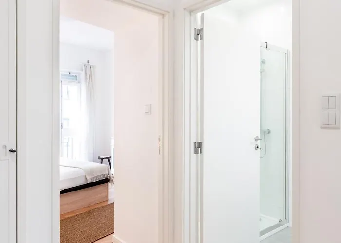 Viva Bright & Spacious Gaia *